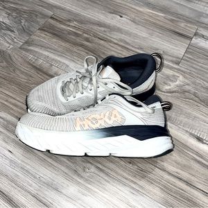 Hoka Bondi 7 Shoes